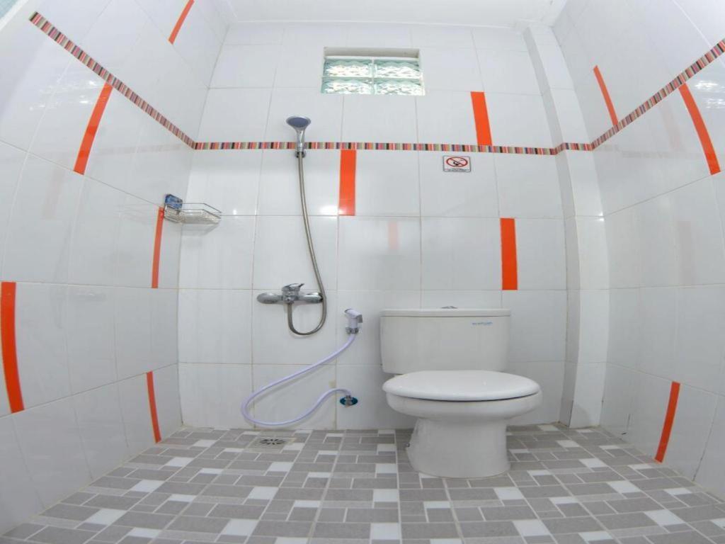 Hotel Ahava Magelang Zewnętrze zdjęcie