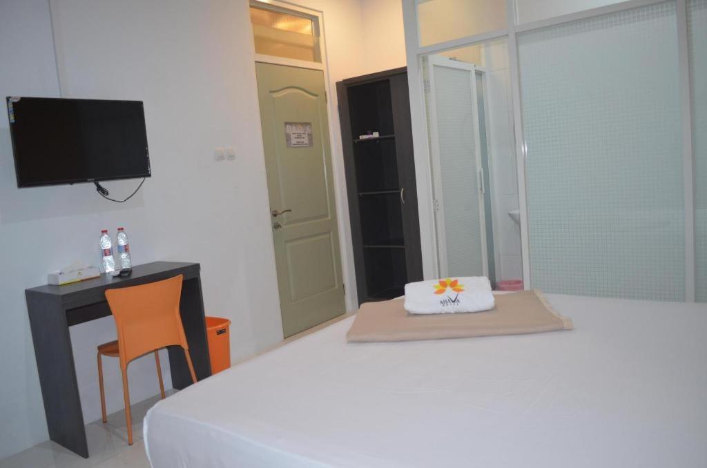 Hotel Ahava Magelang Zewnętrze zdjęcie