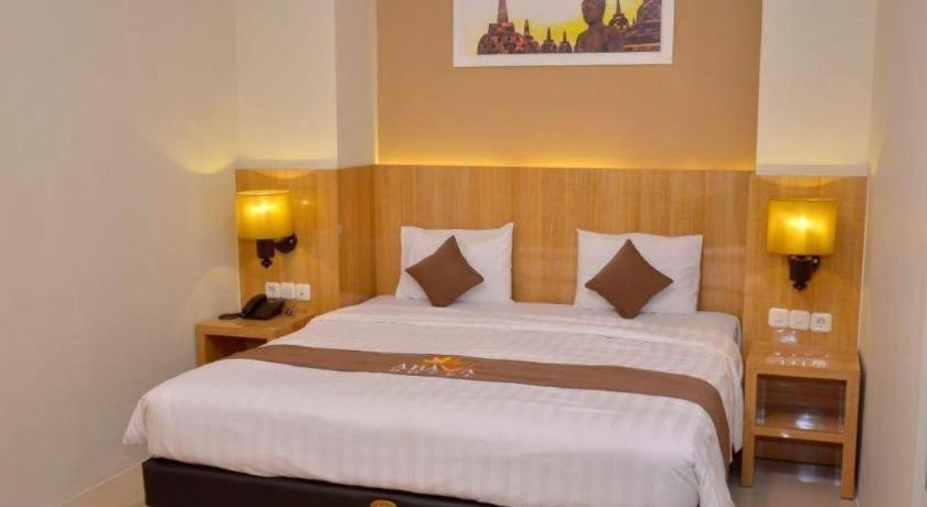 Hotel Ahava Magelang Zewnętrze zdjęcie