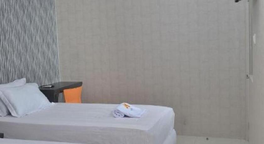 Hotel Ahava Magelang Zewnętrze zdjęcie