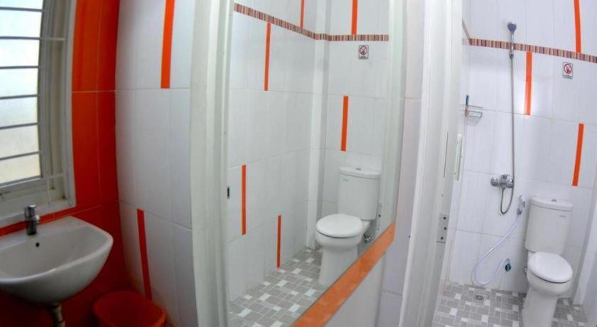 Hotel Ahava Magelang Zewnętrze zdjęcie