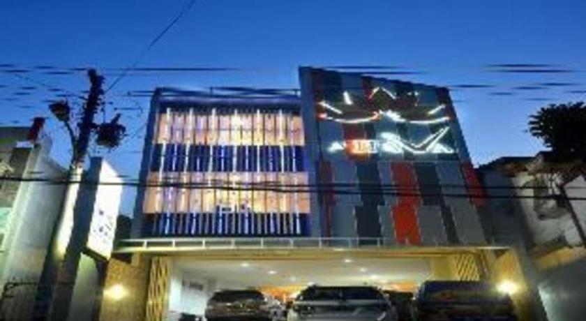 Hotel Ahava Magelang Zewnętrze zdjęcie